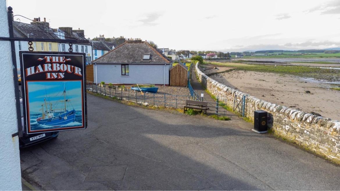 Harbour Inn Appartments Garlieston Exterior foto